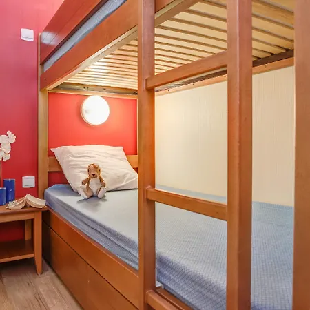 Pierre & Les Trois Domaines Ax-les-Thermes