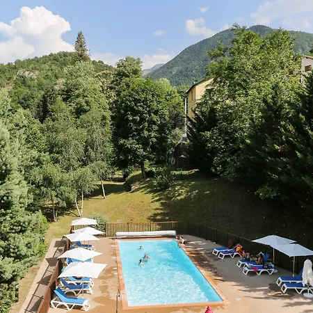 Pierre & Les Trois Domaines Ξενοδοχείο με διαμερίσματα 3*