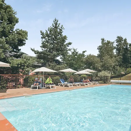 Pierre & Les Trois Domaines Aparthotel Ax-les-Thermes