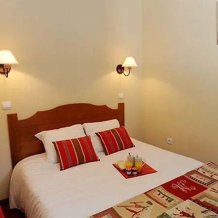 Ξενοδοχείο με διαμερίσματα Pierre & Les Trois Domaines