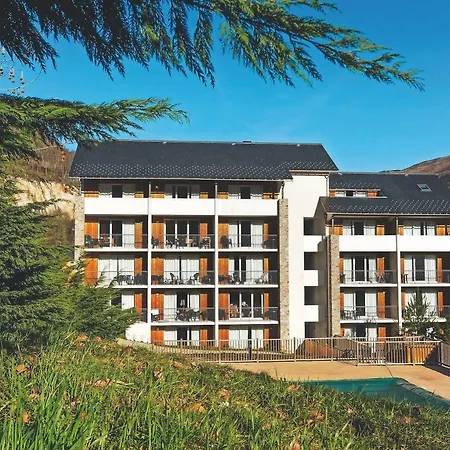 Ξενοδοχείο με διαμερίσματα Pierre & Les Trois Domaines 3*