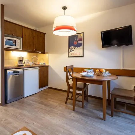 Pierre & Les Trois Domaines 3* Ax-les-Thermes