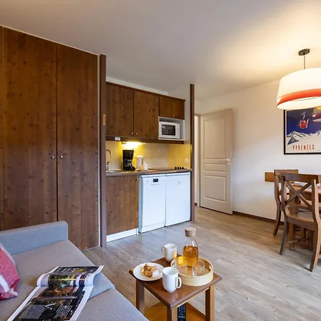Aparthotel Pierre & Les Trois Domaines Ax-les-Thermes
