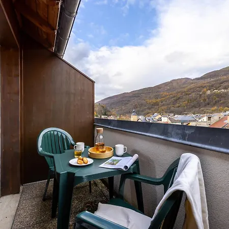 Aparthotel Pierre & Les Trois Domaines Ax-les-Thermes