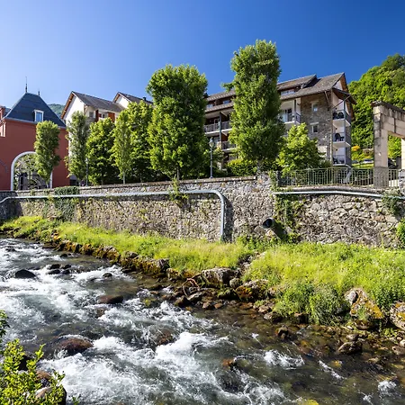 Pierre & Les Trois Domaines 3* Акс-ле-Терм