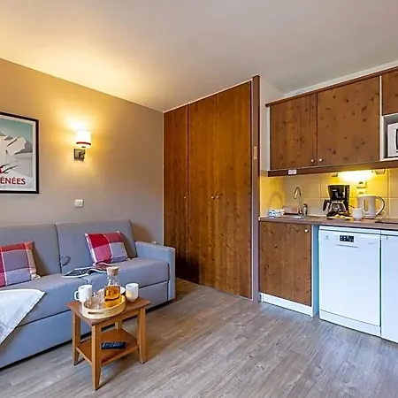Pierre & Les Trois Domaines Aparthotel Ax-les-Thermes