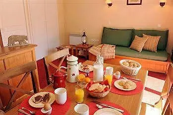 Lejlighedshotel Pierre & Les Trois Domaines 3*