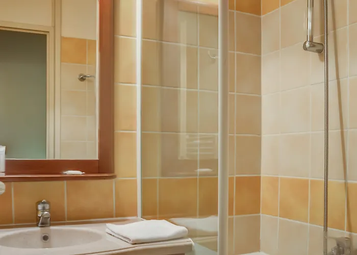 Pierre & Les Trois Domaines Lejlighedshotel Ax-les-Thermes