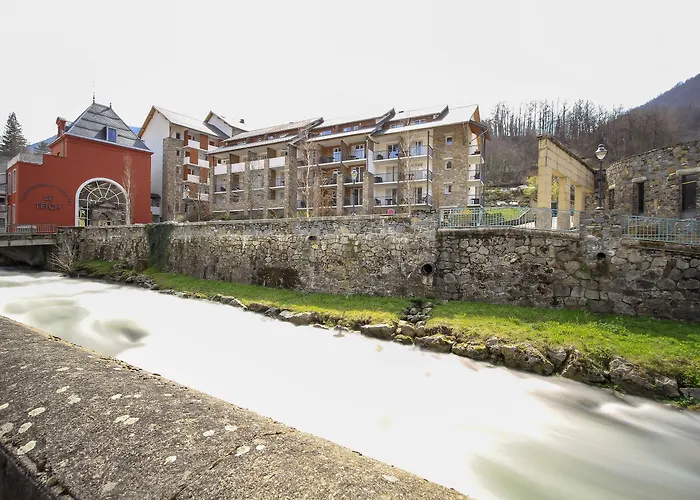 Lejlighedshotel Pierre & Les Trois Domaines Ax-les-Thermes