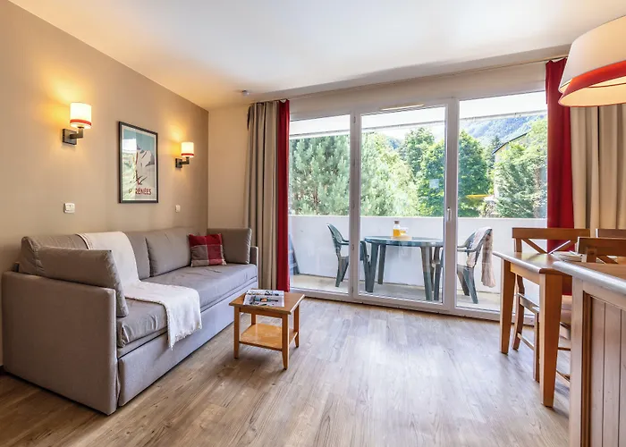 Pierre & Les Trois Domaines Ax-les-Thermes